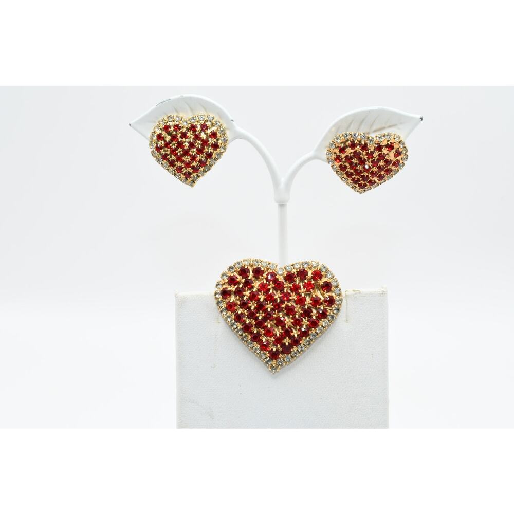 Vintage Red Rhinestone Heart Brooch & Clip Earrings Set Gold Tone